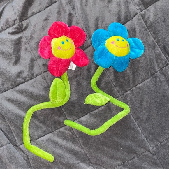 $3! Set of Blue and Pink Bendable Flowers✿❀ - Picture 2 of 6